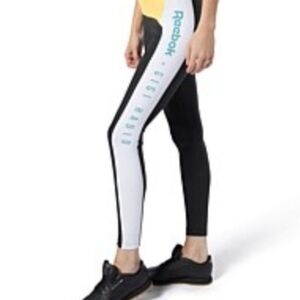 Reebok x Gigi Hadid Black and White High Waist Leggings Gym Color Blocking Sz M